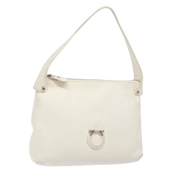 Salvatore Ferragamo Gancini Shoulder Bag Leather White Silver Auth 141105